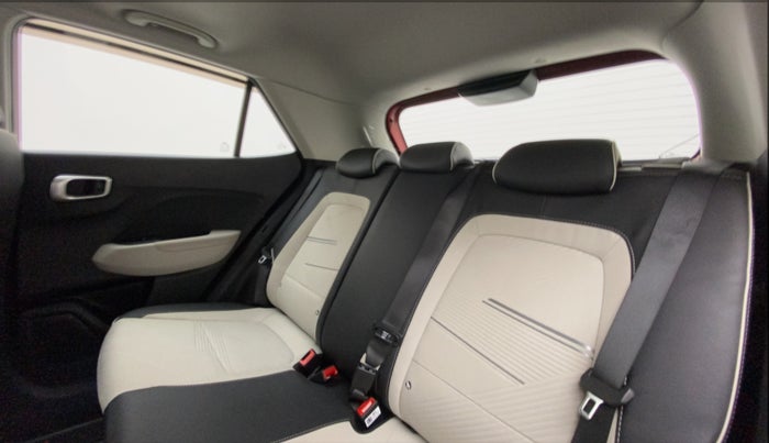 2023 Hyundai VENUE SX 1.0 (O) TURBO IMT, Petrol, Manual, 11,591 km, Right Side Rear Door Cabin