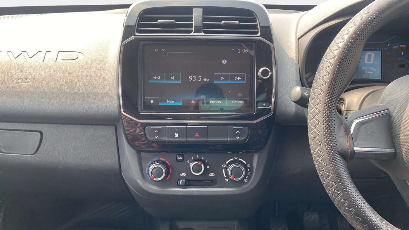 2022 Renault Kwid RXT 1.0, Petrol, Manual, 23,048 km, Air Conditioner