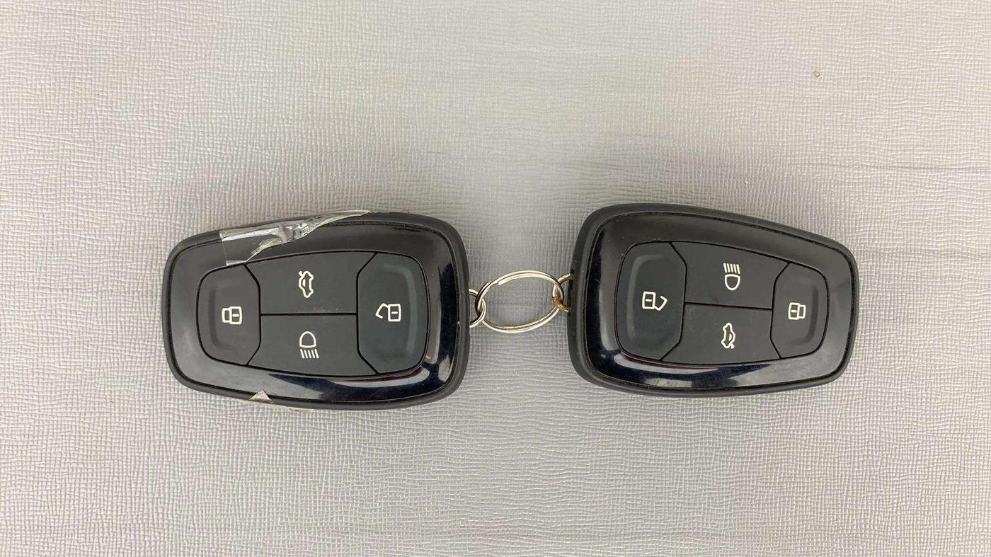 2021 Tata ALTROZ XZ DIESEL, Diesel, Manual, 59,445 km, Key Close Up