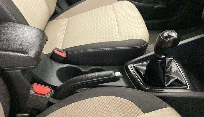 2020 Hyundai Elite i20 SPORTZ PLUS 1.2, Petrol, Manual, 25,601 km, Gear Lever