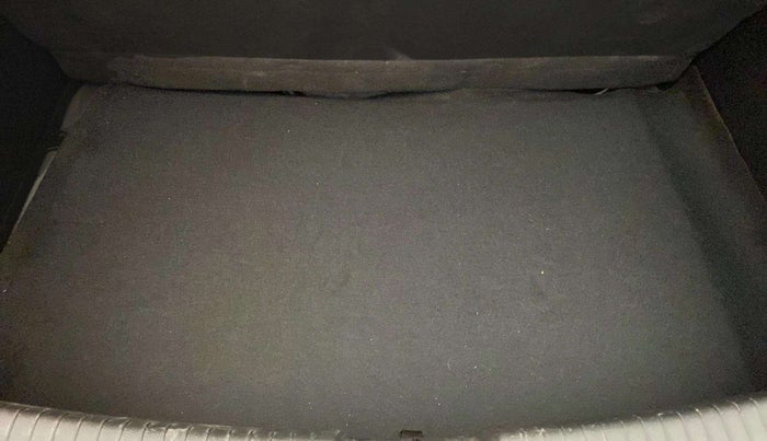 2013 Hyundai Grand i10 ASTA (O) 1.2 KAPPA VTVT, Petrol, Manual, 57,532 km, Boot Inside