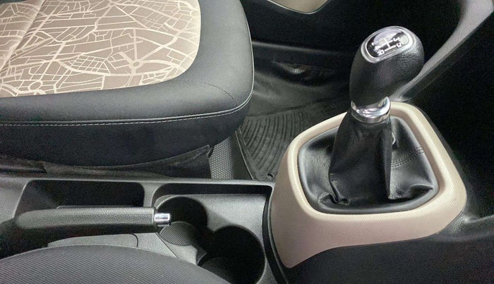 2013 Hyundai Grand i10 ASTA (O) 1.2 KAPPA VTVT, Petrol, Manual, 57,532 km, Gear Lever