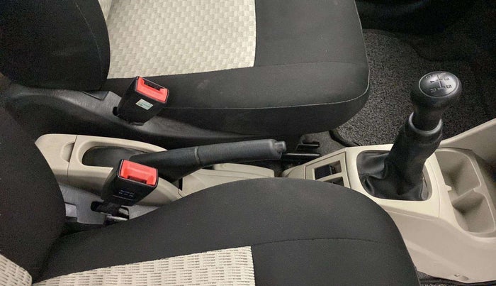 2022 Maruti Alto LXI O, Petrol, Manual, 14,300 km, Gear Lever