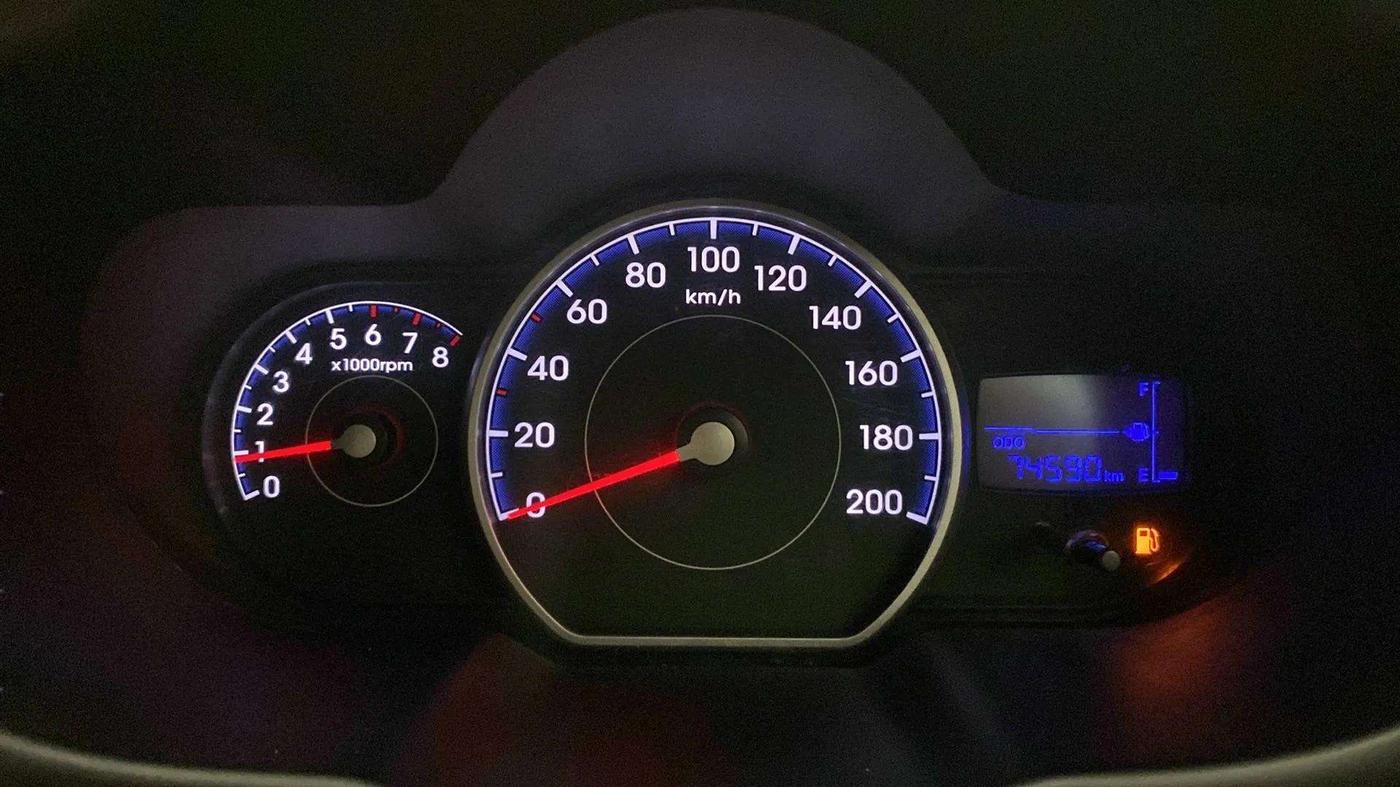 2013 Hyundai i10 MAGNA 1.1, Petrol, Manual, 75,246 km, Odometer Image