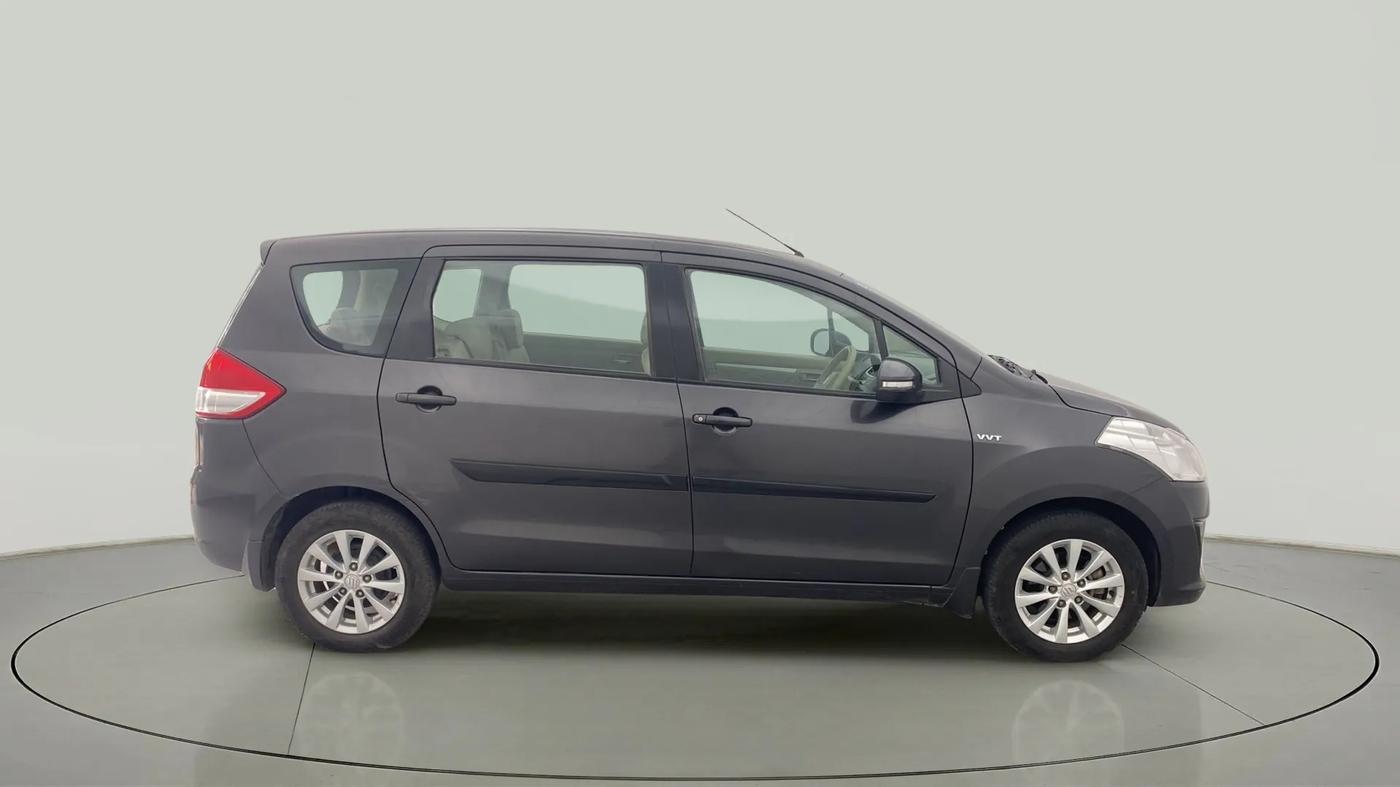 2015 Maruti Ertiga ZXI, Petrol, Manual, 82,647 km, Right Side