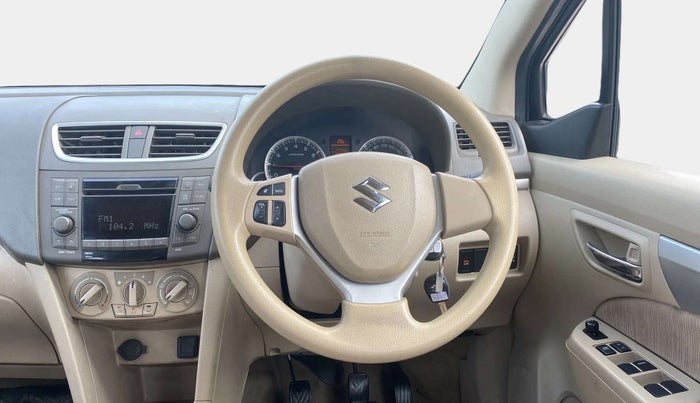 2015 Maruti Ertiga ZXI, Petrol, Manual, 82,647 km, Steering Wheel Close Up