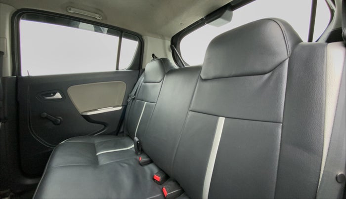 2017 Maruti Alto K10 VXI P, Petrol, Manual, 39,799 km, Right Side Rear Door Cabin