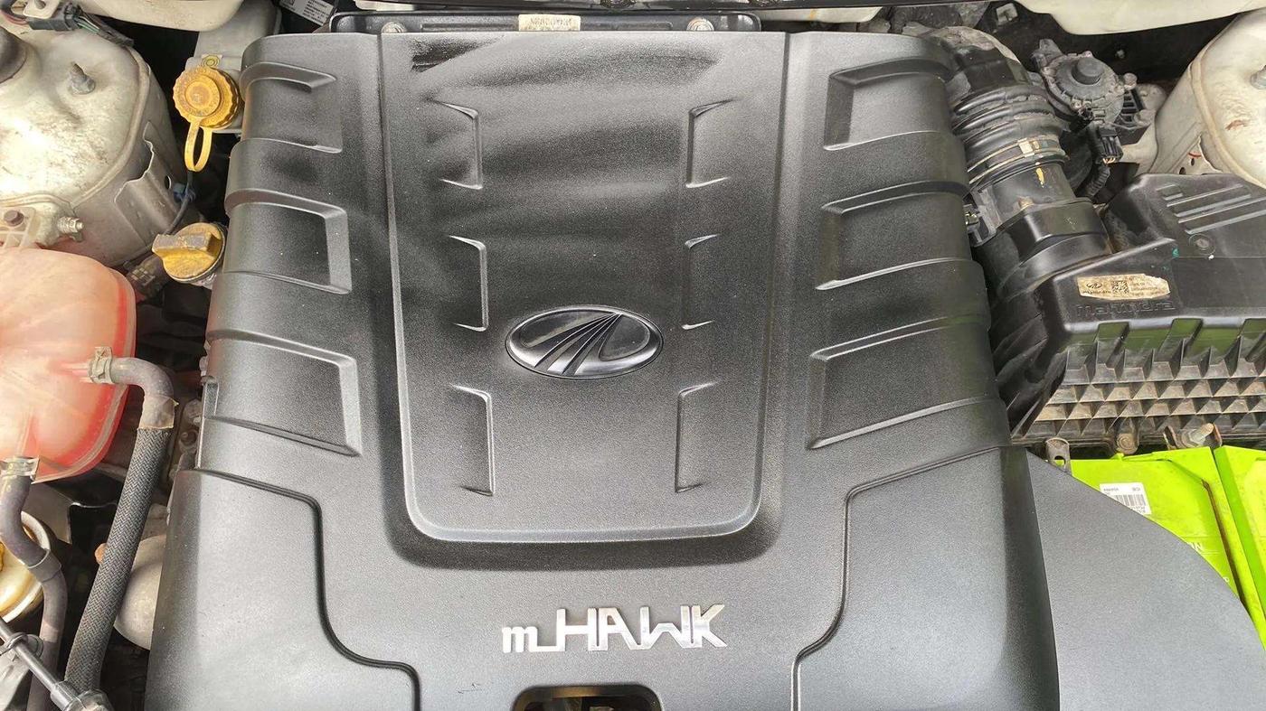 2019 Mahindra XUV500 W7, Diesel, Manual, 87,082 km, Open Bonet