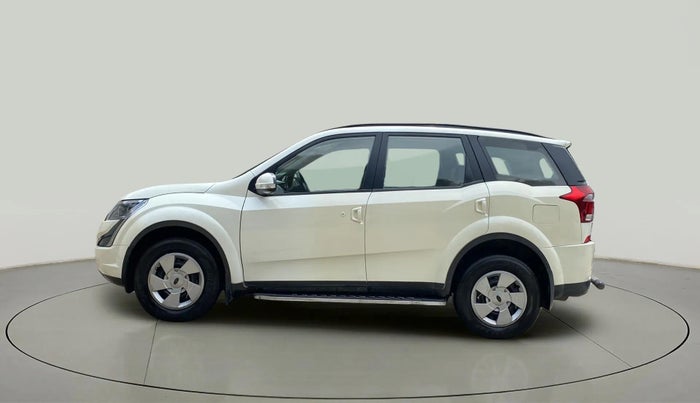 2019 Mahindra XUV500 W7, Diesel, Manual, 87,082 km, Left Side