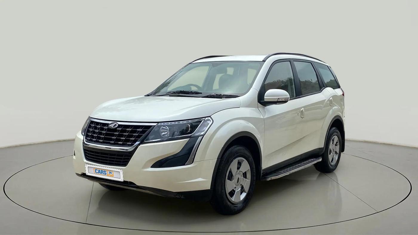 2019 Mahindra XUV500 W7, Diesel, Manual, 87,082 km, Left Front Diagonal