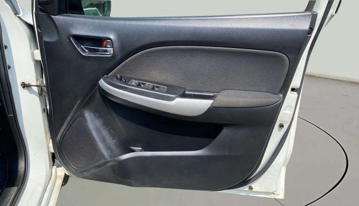 2017 Maruti Baleno ZETA PETROL 1.2, Petrol, Manual, 35,016 km, Driver Side Door Panels Control