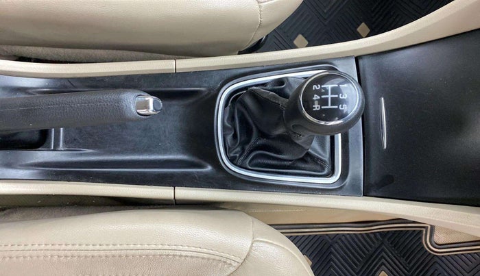 2017 Maruti Ciaz ALPHA 1.4 PETROL, Petrol, Manual, 67,160 km, Gear Lever