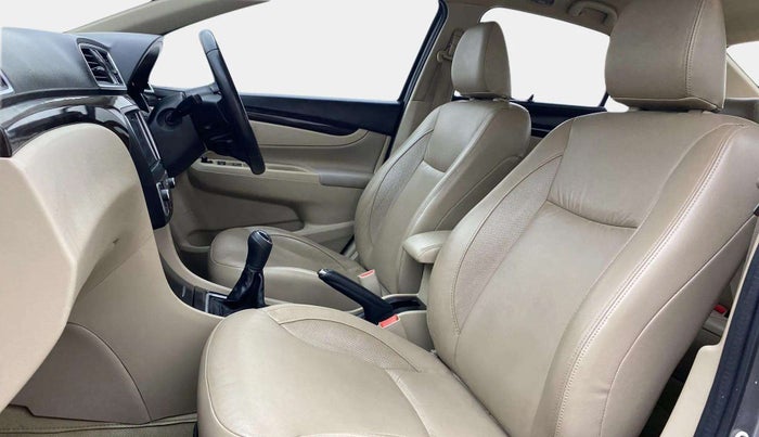 2017 Maruti Ciaz ALPHA 1.4 PETROL, Petrol, Manual, 67,160 km, Right Side Front Door Cabin