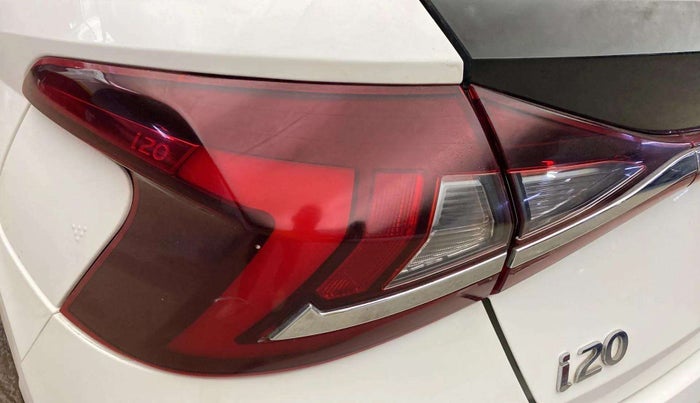 2022 Hyundai NEW I20 SPORTZ 1.2 MT, Petrol, Manual, 4,844 km, Left tail light - Minor scratches