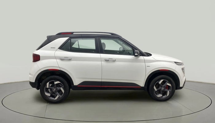 2021 Hyundai VENUE SX PLUS 1.0 TURBO DCT DUAL TONE, Petrol, Automatic, 31,992 km, Right Side View