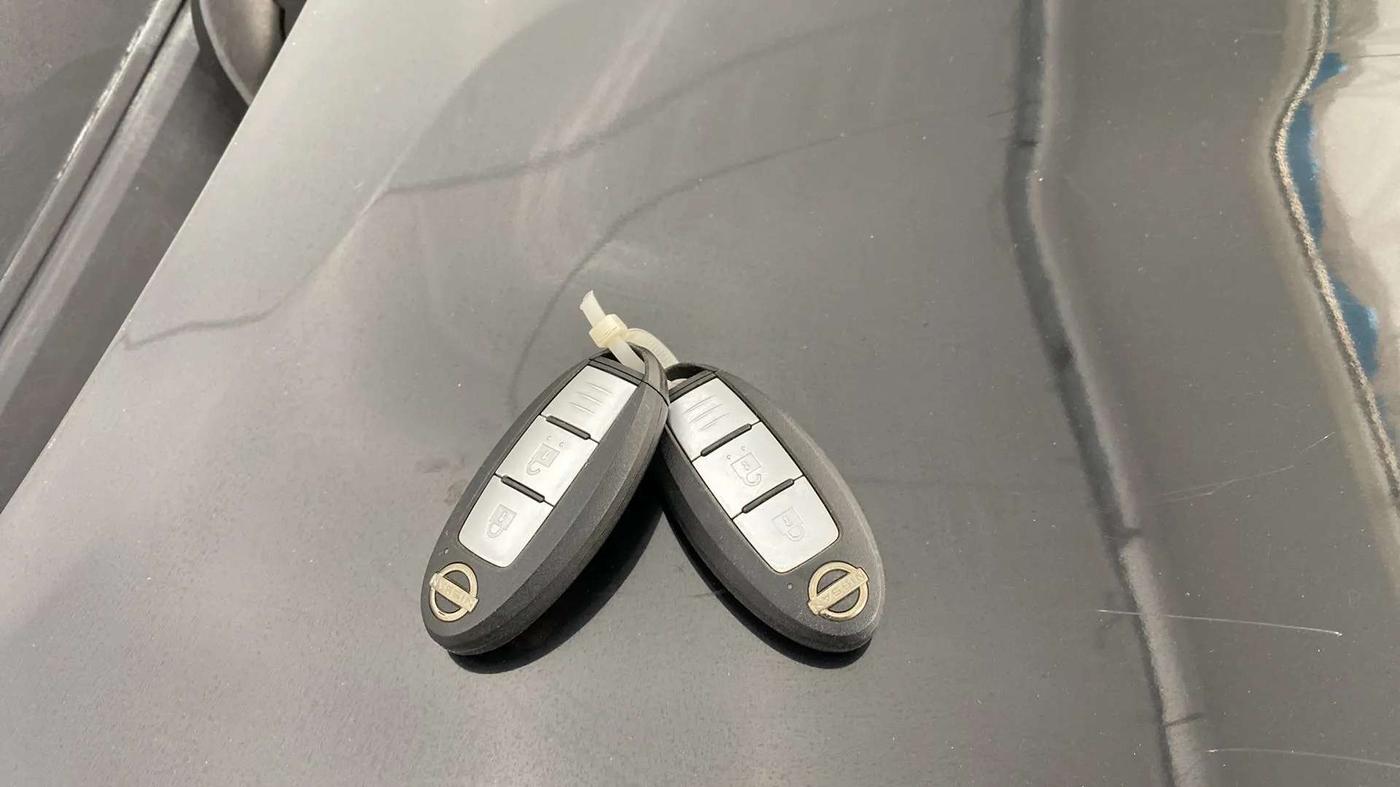 2022 Nissan MAGNITE XV MT, Petrol, Manual, 18,425 km, Key Close Up
