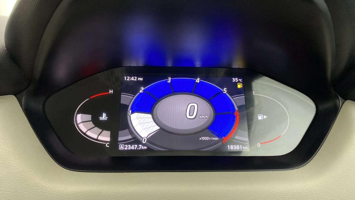 2022 Nissan MAGNITE XV MT, Petrol, Manual, 18,425 km, Odometer Image