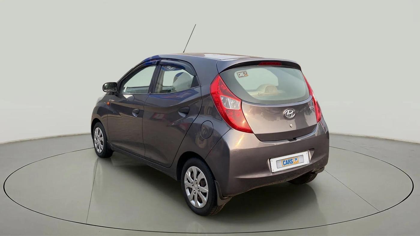 2018 Hyundai Eon MAGNA +, Petrol, Manual, 19,956 km, Left Back Diagonal