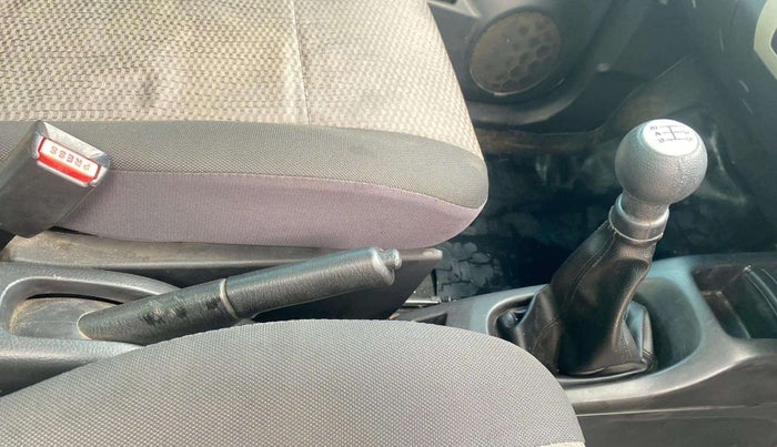 2014 Maruti Wagon R 1.0 LXI CNG, CNG, Manual, 1,22,183 km, Gear Lever