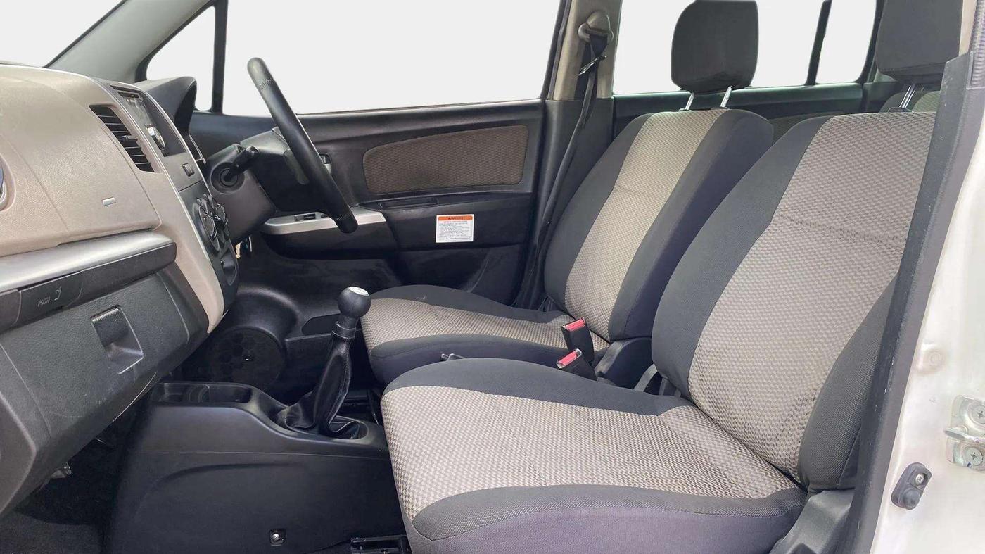 2014 Maruti Wagon R 1.0 LXI CNG, CNG, Manual, 1,22,183 km, Right Side Front Door Cabin