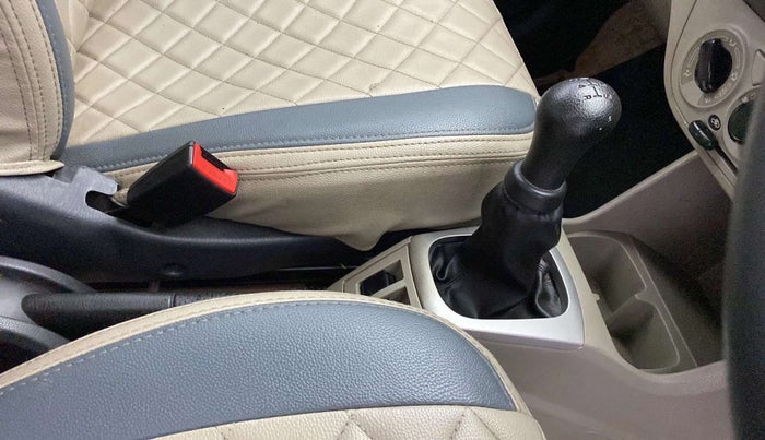 2016 Maruti Alto K10 VXI, Petrol, Manual, 34,963 km, Gear Lever
