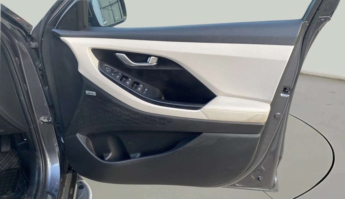 2021 Hyundai Creta SX (O) IVT 1.5 PETROL, Petrol, Automatic, 45,361 km, Driver Side Door Panels Control