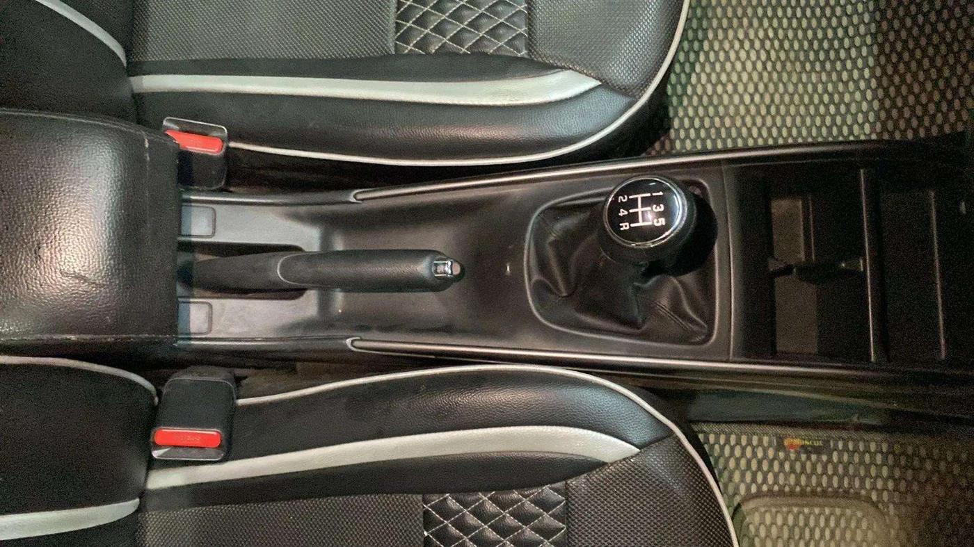 2019 Maruti Baleno DELTA PETROL 1.2, Petrol, Manual, 13,286 km, Gear Lever