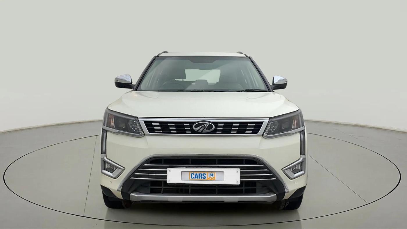 2021 Mahindra XUV300 W8 (O) 1.5 DIESEL, Diesel, Manual, 65,962 km, Front
