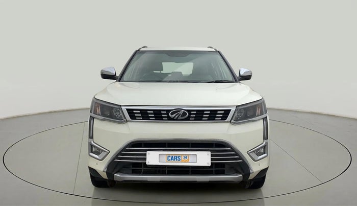 2021 Mahindra XUV300 W8 (O) 1.5 DIESEL, Diesel, Manual, 65,376 km, Front