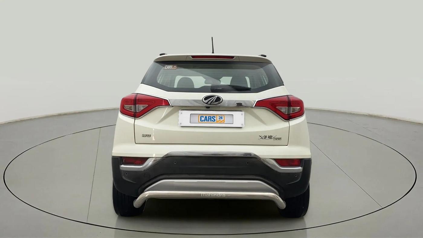 2021 Mahindra XUV300 W8 (O) 1.5 DIESEL, Diesel, Manual, 65,962 km, Back/Rear