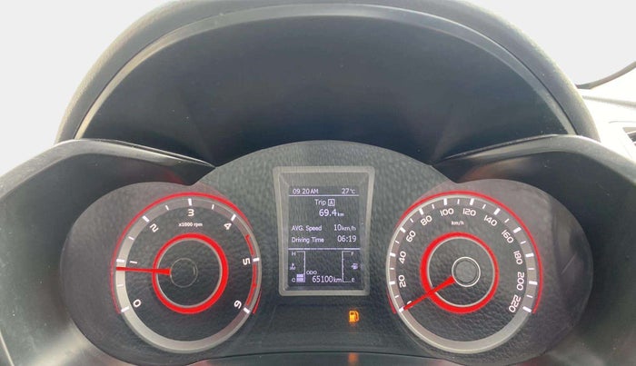 2021 Mahindra XUV300 W8 (O) 1.5 DIESEL, Diesel, Manual, 65,376 km, Odometer Image