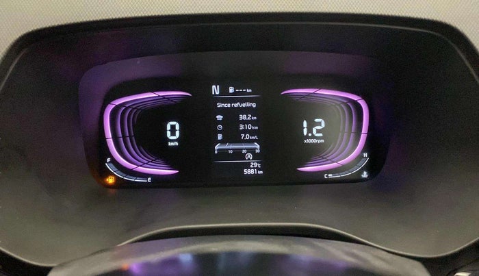 2023 KIA CARENS PRESTIGE PLUS 1.4 PETROL 7 STR, Petrol, Manual, 6,090 km, Odometer Image