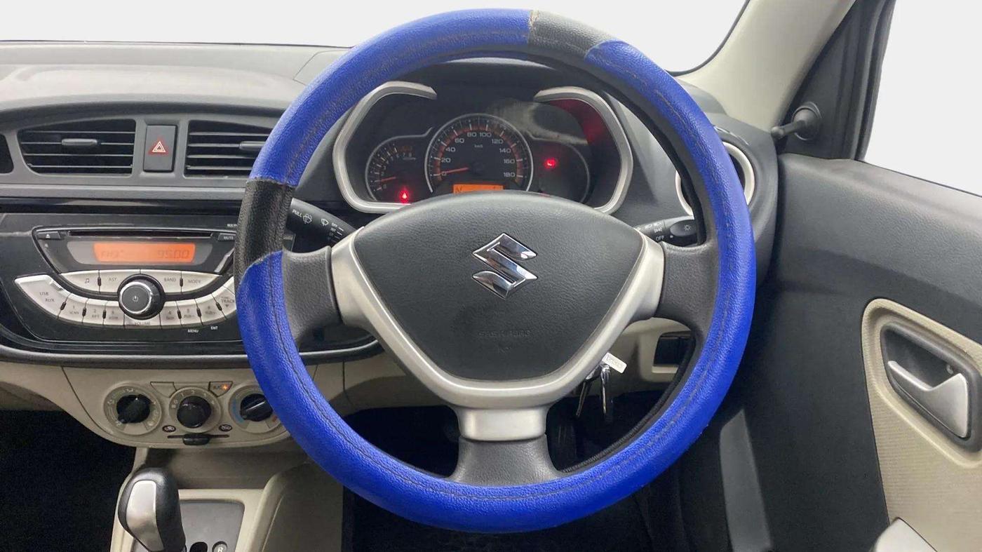 2017 Maruti Alto K10 VXI AMT, Petrol, Automatic, 20,986 km, Steering Wheel Close Up