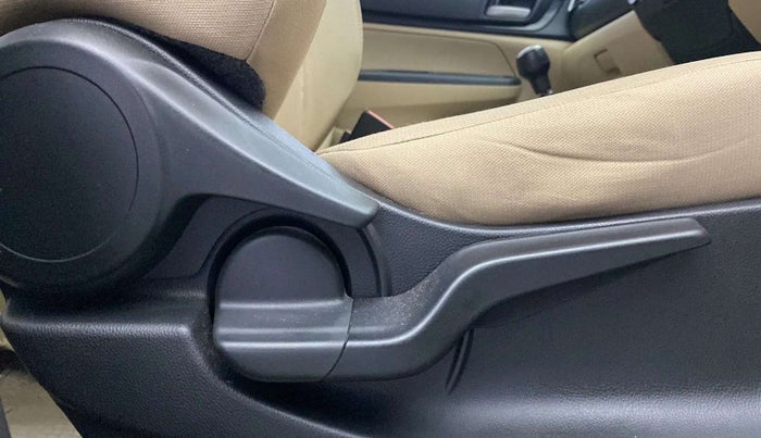 2019 Honda Amaze 1.2L I-VTEC V, Petrol, Manual, 63,798 km, Driver Side Adjustment Panel
