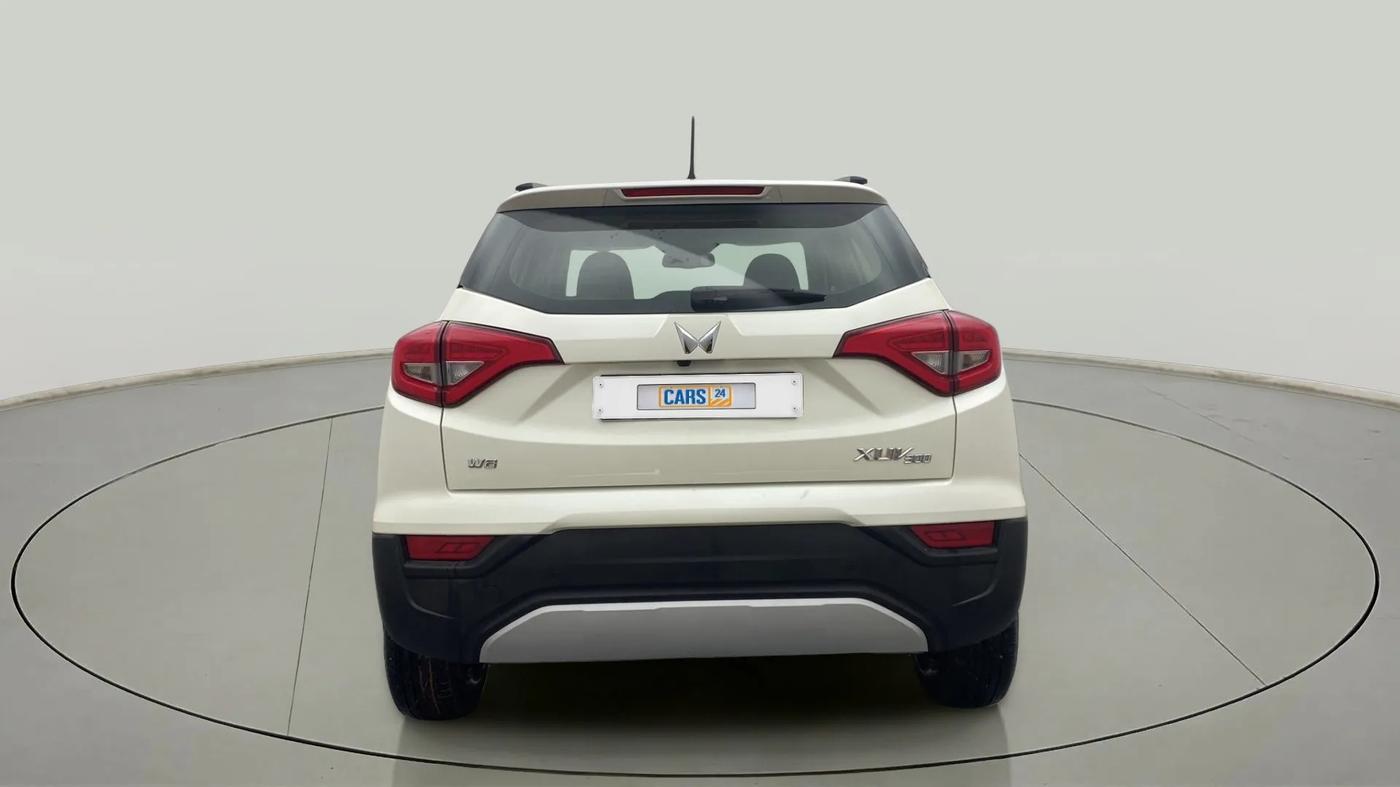 2022 Mahindra XUV300 W8 (O) 1.5 DIESEL, Diesel, Manual, 30,092 km, Back/Rear