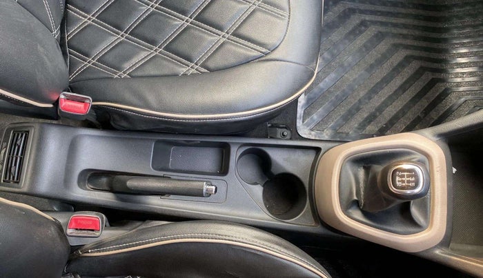 2016 Hyundai Grand i10 SPORTZ 1.2 KAPPA VTVT, Petrol, Manual, 35,273 km, Gear Lever