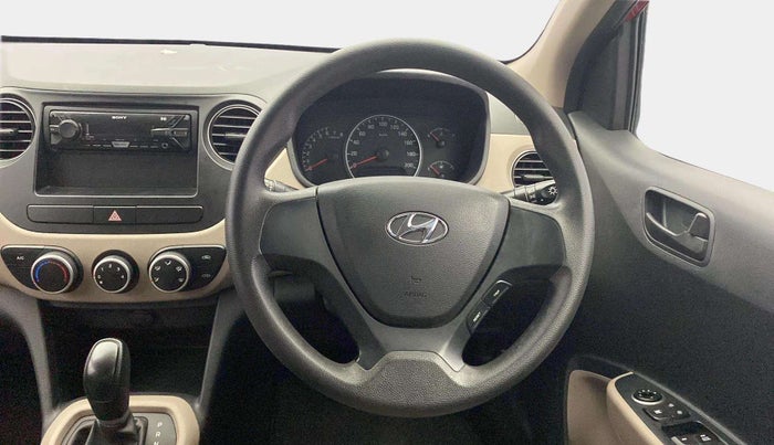 2017 Hyundai Grand i10 MAGNA AT 1.2 KAPPA VTVT, Petrol, Automatic, 20,711 km, Steering Wheel Close Up