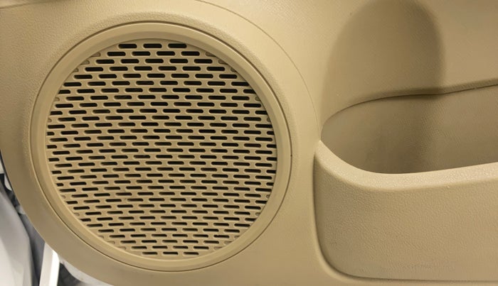 2013 Honda Brio S MT, Petrol, Manual, 42,403 km, Speaker