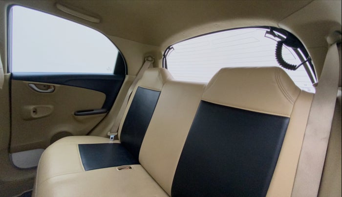 2013 Honda Brio S MT, Petrol, Manual, 42,403 km, Right Side Rear Door Cabin