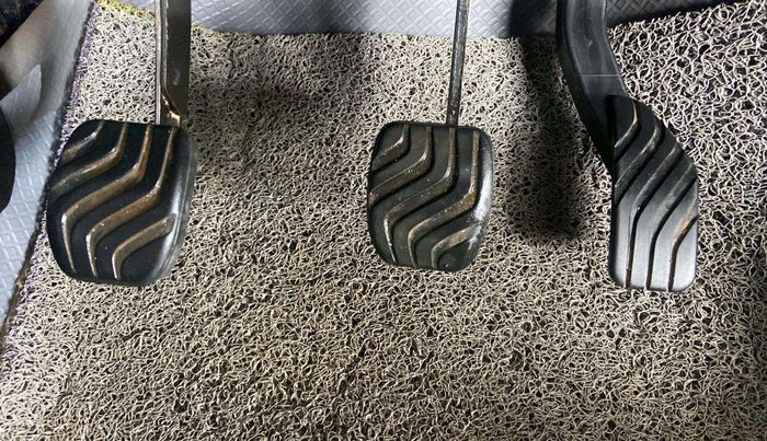 2019 Renault Kwid RXT 1.0 (O), Petrol, Manual, 56,311 km, Pedals