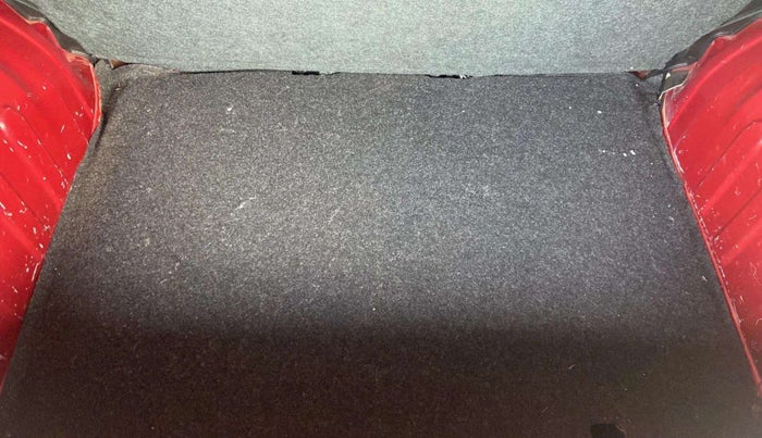 2019 Renault Kwid RXT 1.0 (O), Petrol, Manual, 56,311 km, Boot Inside