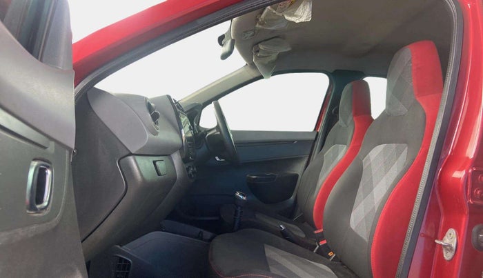 2019 Renault Kwid RXT 1.0 (O), Petrol, Manual, 56,311 km, Right Side Front Door Cabin