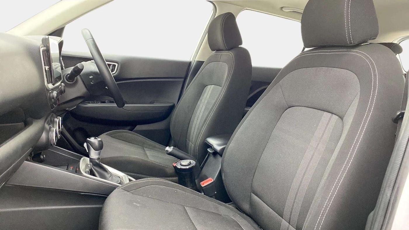 2019 Hyundai VENUE SX PLUS 1.0 TURBO DCT, Petrol, Automatic, 67,504 km, Right Side Front Door Cabin