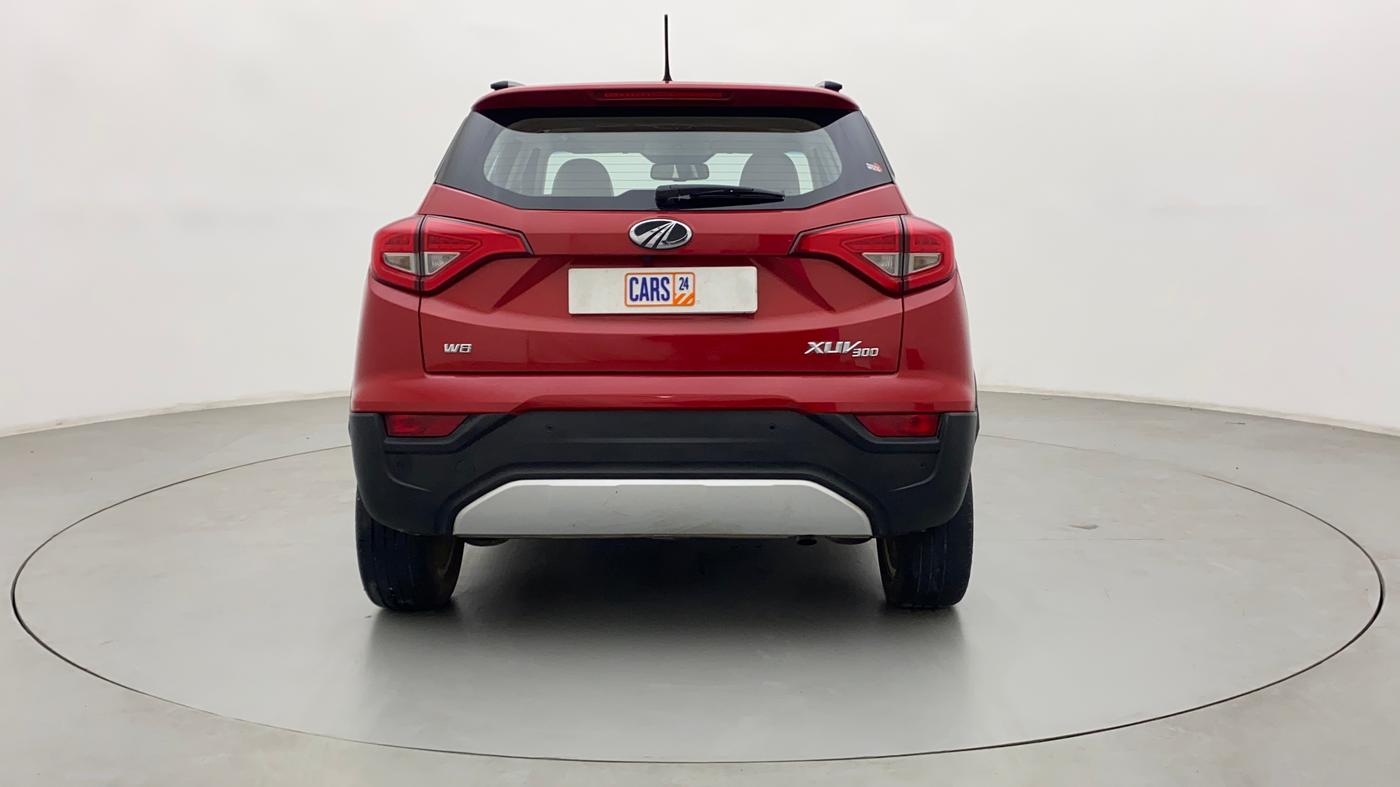 2021 Mahindra XUV300 W8 (O) 1.2 PETROL, Petrol, Manual, 33,073 km, Back/Rear