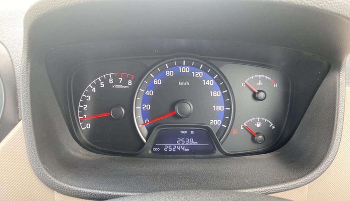 2015 Hyundai Xcent S (O) 1.2, Petrol, Manual, 25,241 km, Odometer Image