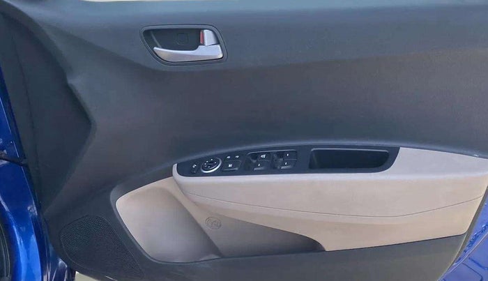 2015 Hyundai Xcent S (O) 1.2, Petrol, Manual, 25,241 km, Driver Side Door Panels Control
