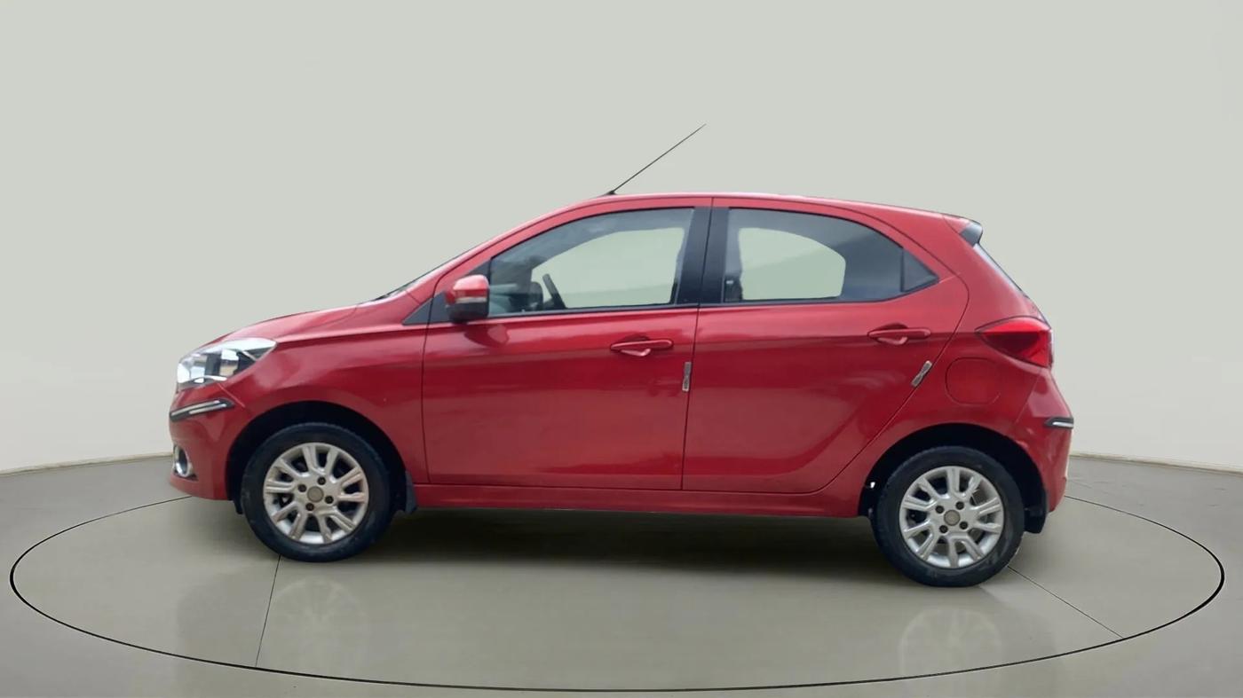 2018 Tata Tiago XZA PETROL, Petrol, Automatic, 28,602 km, Left Side