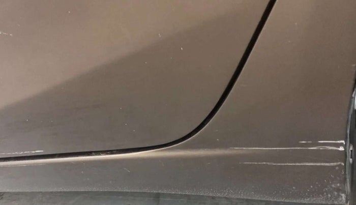 2015 Maruti Ciaz ZXI+, Petrol, Manual, 55,008 km, Left running board - Minor scratches