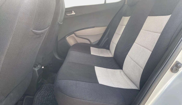2014 Hyundai Grand i10 ASTA 1.2 KAPPA VTVT, Petrol, Manual, 66,635 km, Right Side Rear Door Cabin