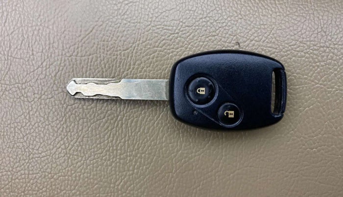 2015 Honda Brio S MT, Petrol, Manual, 43,378 km, Key Close Up